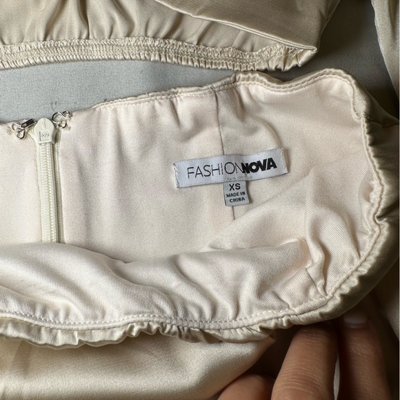 New - Picture 2 of 3